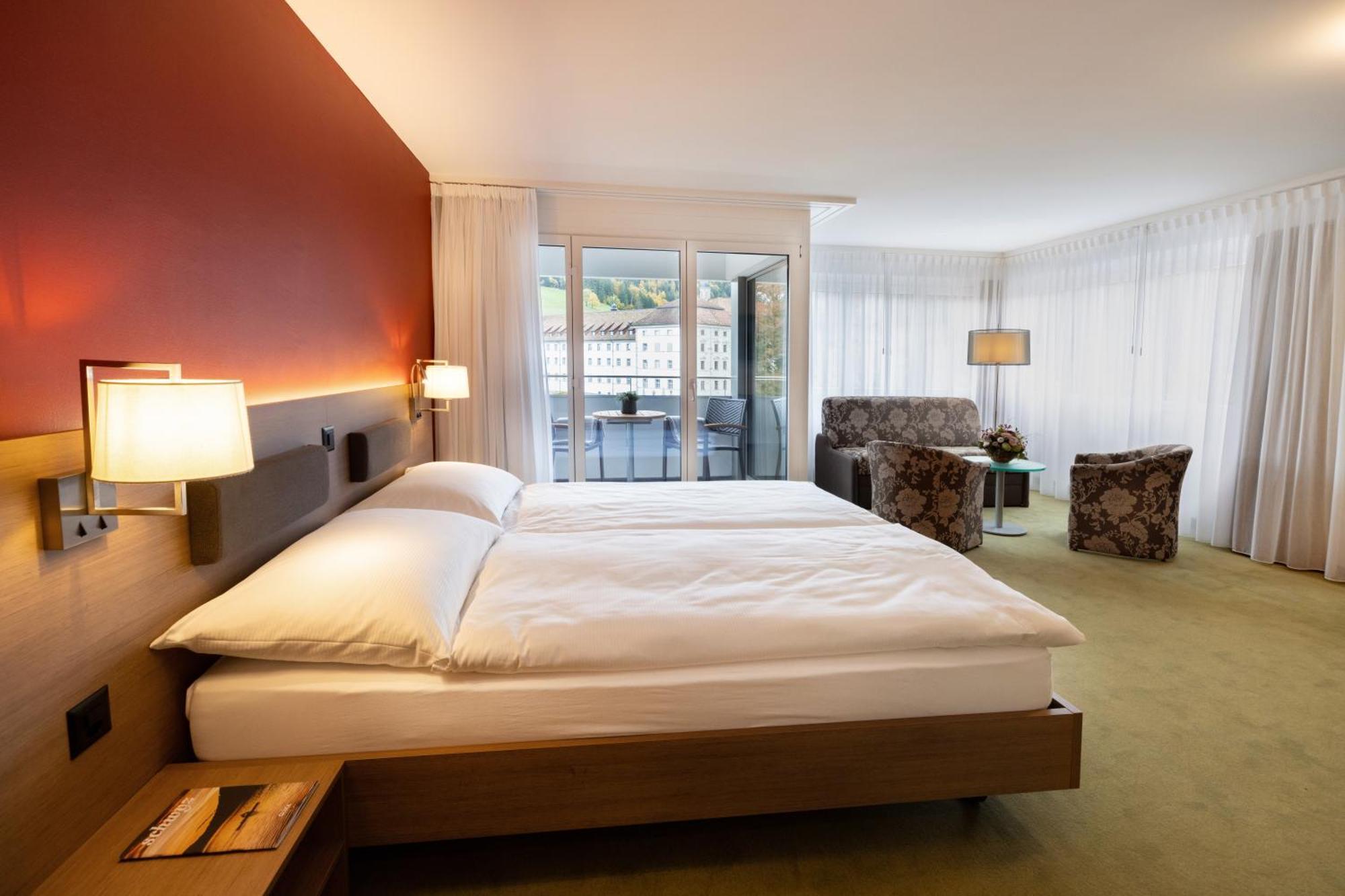 Hotel Drei Koenige Айнзиделн Екстериор снимка